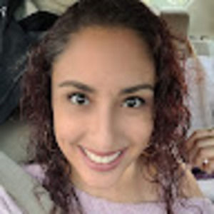 Meet your Posher, Damaris